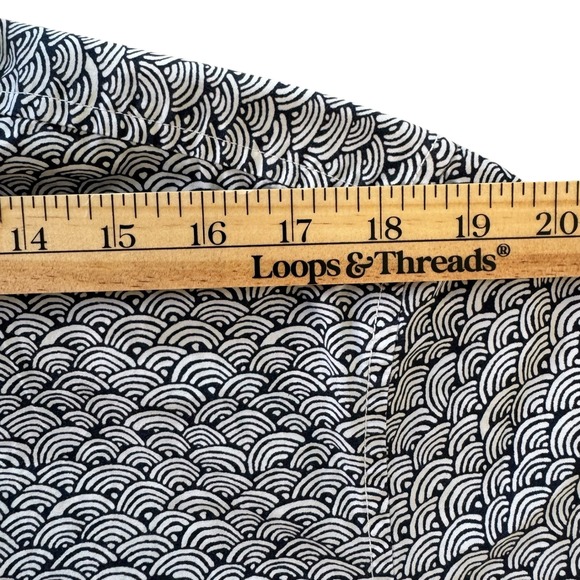 Tommy Hilfiger Large Custom Fit Blue Geo Print Short Sleeve Button Down Shirt - Picture 4 of 10